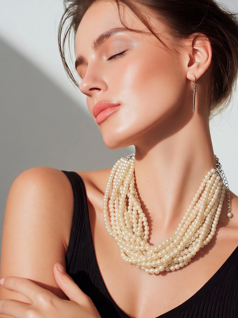 Elegant Multi-Strand Pearl Necklace - Cream Pearls